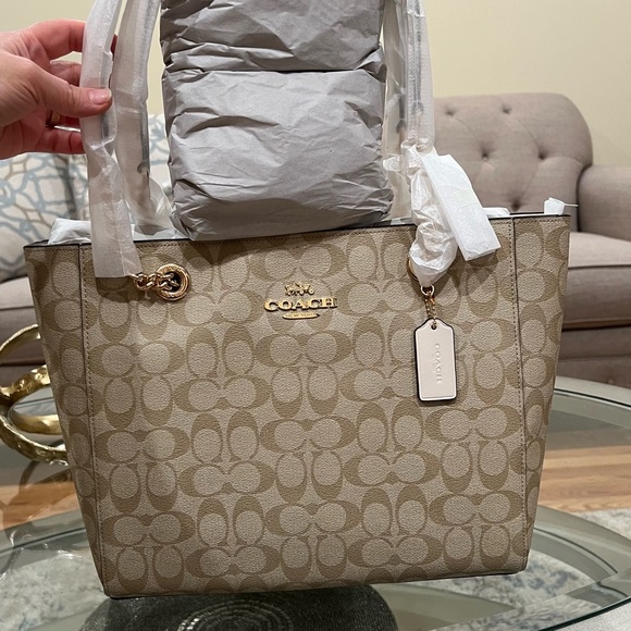 Coach Marlie Tote In Signature Canvas Bag - Picture 10 of 13